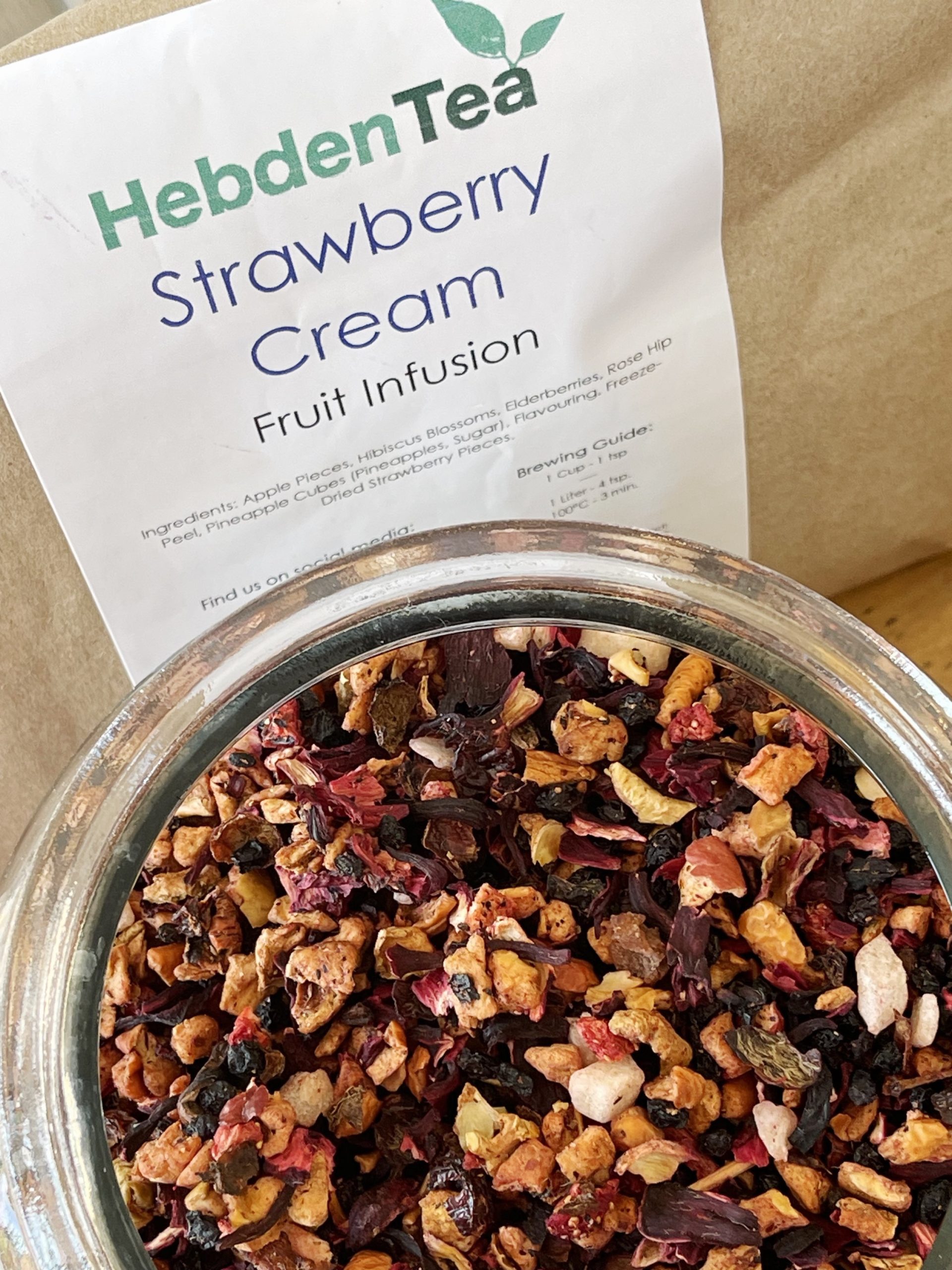 Strawberry Cream Fruit Infusion Hebden Tea - Image 3