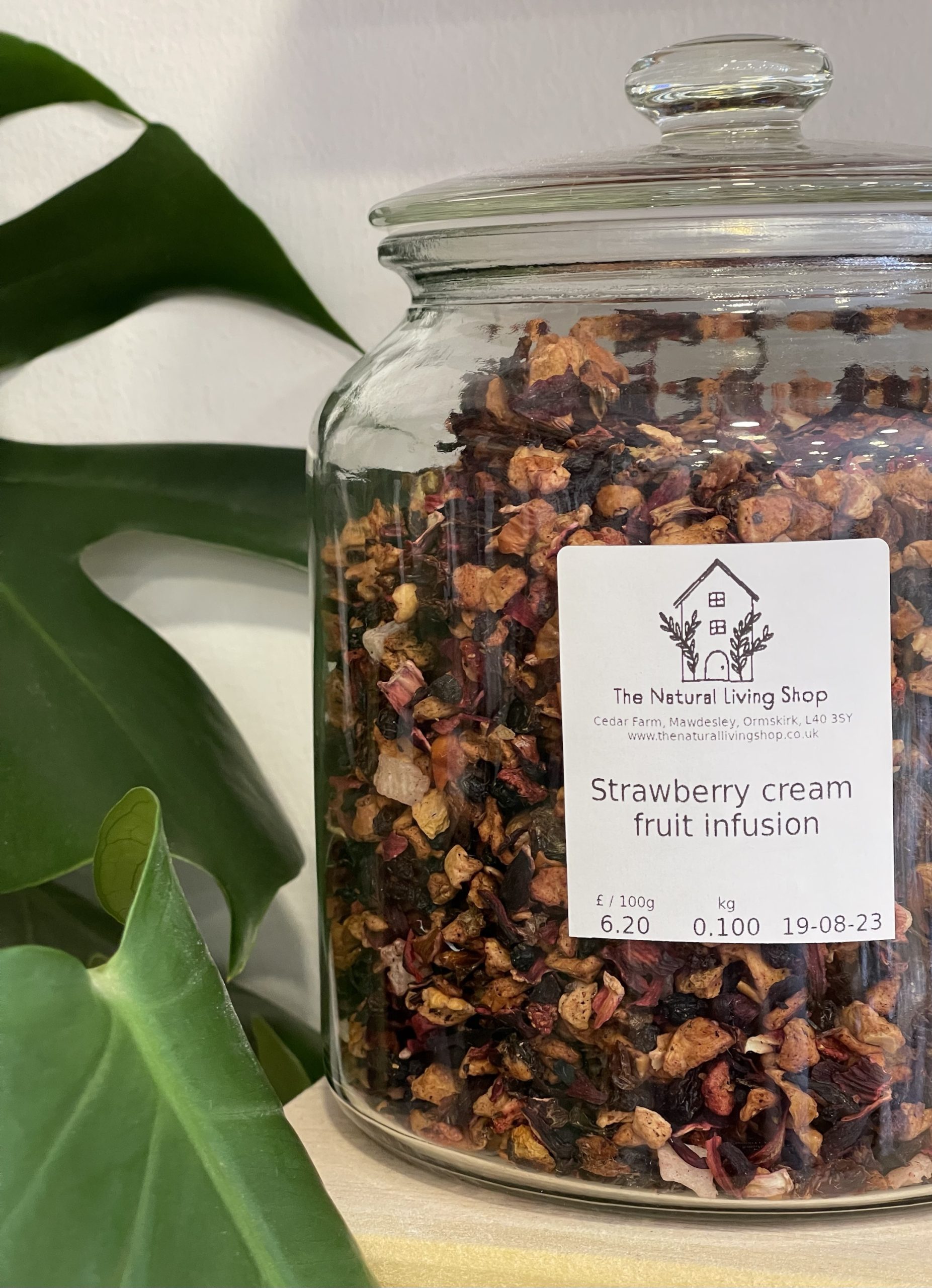 Strawberry Cream Fruit Infusion Hebden Tea